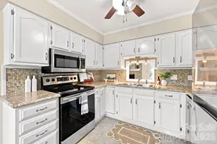 103 Briar Ridge Cir, Winston Salem, NC 27104 - Photo 10