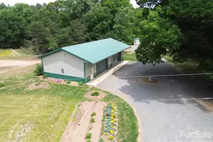 4844 St Paul Church Rd, Hamptonville, NC 27020 - Photo 42