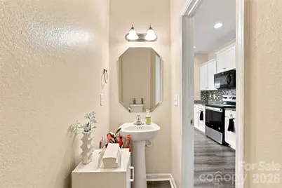 4008 Tulocay Lane, Charlotte, NC 28215 - Photo 10