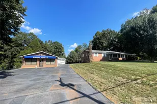 3070 Startown Rd, Newton, NC 28658 - Photo 1