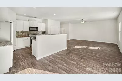 8411 Highgate Drive, Charlotte, NC 28215 - Photo 14