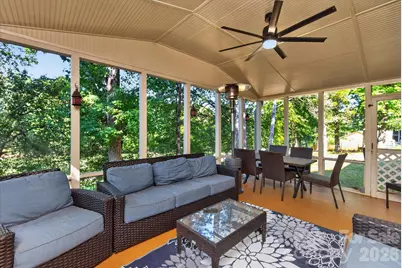 10009 Thomas Payne Circle, Charlotte, NC 28277 - Photo 26