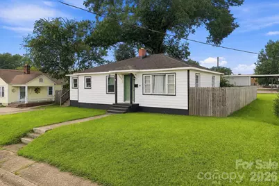 305 Poplar Street, Gaffney, SC 29341 - Photo 2