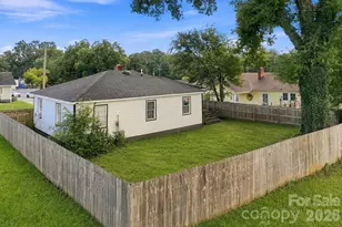 305 Poplar St, Gaffney, SC 29341 - Photo 18