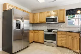 7000 Hemby Commons Pkwy, Indian Trail, NC 28079 - Photo 10