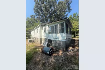 1516 N Aspen Street, Lincolnton, NC 28092 - Photo 2