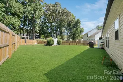 9828 Northwoods Forest Drive, Charlotte, NC 28214 - Photo 32