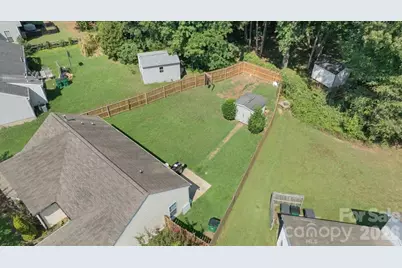 9828 Northwoods Forest Drive, Charlotte, NC 28214 - Photo 34
