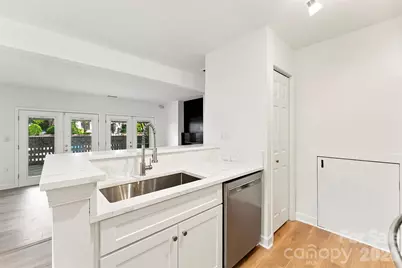 425 W 8th Street #87, Charlotte, NC 28202 - Photo 10