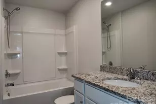 9220 Creedmore Hills Dr, Charlotte, NC 28214 - Photo 20