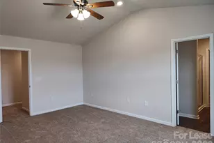 9220 Creedmore Hills Dr, Charlotte, NC 28214 - Photo 10