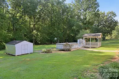 538 Pecan Drive, Oakboro, NC 28129 - Photo 6