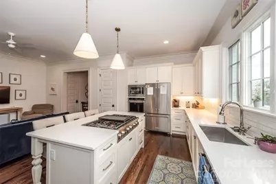 405 Louise Avenue, Charlotte, NC 28204 - Photo 6