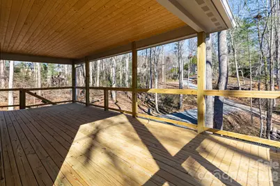 137 E Arbutus Trail, Hendersonville, NC 28792 - Photo 6