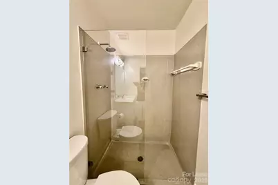 3132 Dawnshire Avenue, Charlotte, NC 28216 - Photo 20