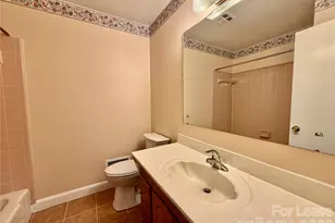 3132 Dawnshire Ave, Charlotte, NC 28216 - Photo 10
