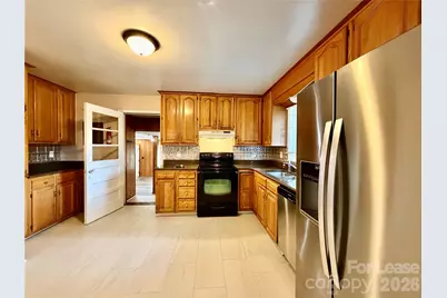 3132 Dawnshire Avenue, Charlotte, NC 28216 - Photo 22