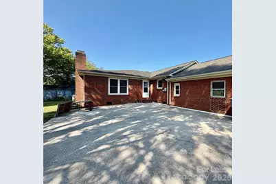 3132 Dawnshire Avenue, Charlotte, NC 28216 - Photo 40