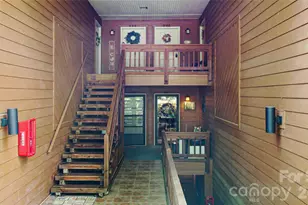 97 Toxaway Vws Dr, Lake Toxaway, NC 28747 - Photo 4