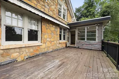 506 5th Avenue SE, Hickory, NC 28602 - Photo 4