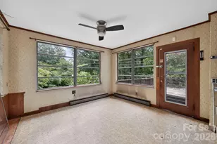 506 5th Ave SE, Hickory, NC 28602 - Photo 10