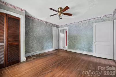 506 5th Avenue SE, Hickory, NC 28602 - Photo 8