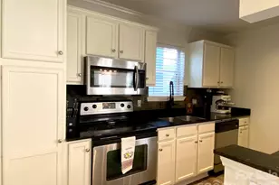 417 Olmsted Park Pl, Charlotte, NC 28203 - Photo 8