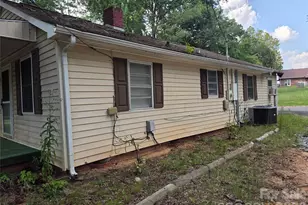 1304 Old Plank Rd, Salisbury, NC 28144 - Photo 2
