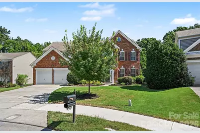 9538 Linden Tree Lane, Charlotte, NC 28277 - Photo 2