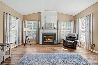 9538 Linden Tree Lane, Charlotte, NC 28277 - Photo 12