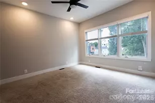 1515 Peridoe Point Ln, Charlotte, NC 28206 - Photo 10