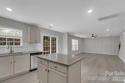 3636 Alexander Forest Drive, Charlotte, NC 28269 - Photo 4