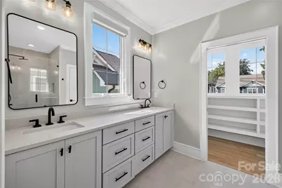 632 Ideal Way, Charlotte, NC 28203 - Photo 44