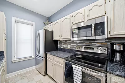 1029 Park West Drive, Charlotte, NC 28209 - Photo 4