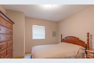 1846 Deer Park Road, Nebo, NC 28761 - Photo 12