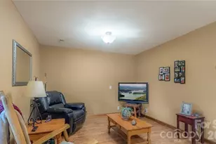1846 Deer Park Rd, Nebo, NC 28761 - Photo 6
