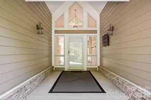 324 Dawnbrook Dr, Flat Rock, NC 28731 - Photo 4