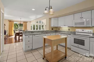 324 Dawnbrook Dr, Flat Rock, NC 28731 - Photo 12