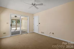 324 Dawnbrook Dr, Flat Rock, NC 28731 - Photo 22