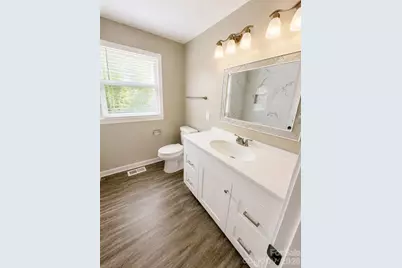 2756 Coronet Way, Charlotte, NC 28208 - Photo 4