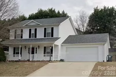 236 17th Avenue SE, Hickory, NC 28602 - Photo 1