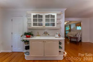 1886 Tanasee Gap Rd, Balsam Grove, NC 28708 - Photo 16