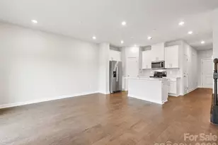 8228 Hidden Spgs Trl, Charlotte, NC 28216 - Photo 6