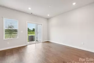 8232 Hidden Spgs Trl, Charlotte, NC 28216 - Photo 10