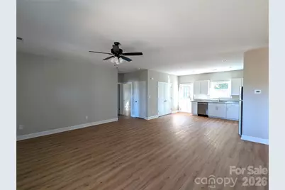 1613 N Sutherland Avenue, Monroe, NC 28110 - Photo 4