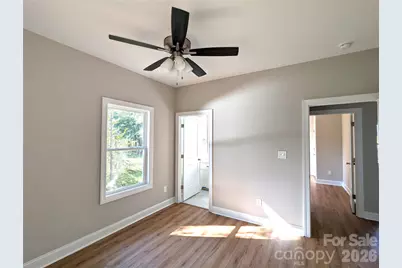 1613 N Sutherland Avenue, Monroe, NC 28110 - Photo 6