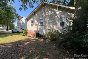 2417 The Plaza, Charlotte, NC 28205 - Photo 4