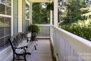 216 Holly Ln, Greer, SC 29651 - Photo 4