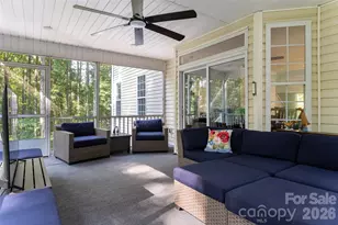 216 Holly Ln, Greer, SC 29651 - Photo 36