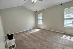 10409 Northwoods Forest Dr, Charlotte, NC 28214 - Photo 16